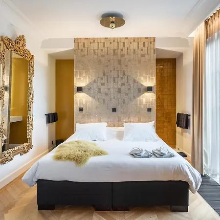 Alba Hotel *